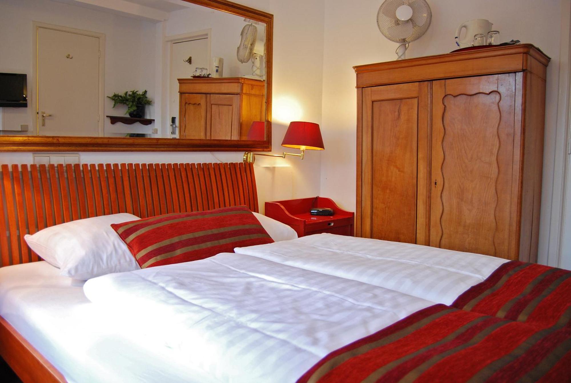 Amsterdam House Hotel Esterno foto