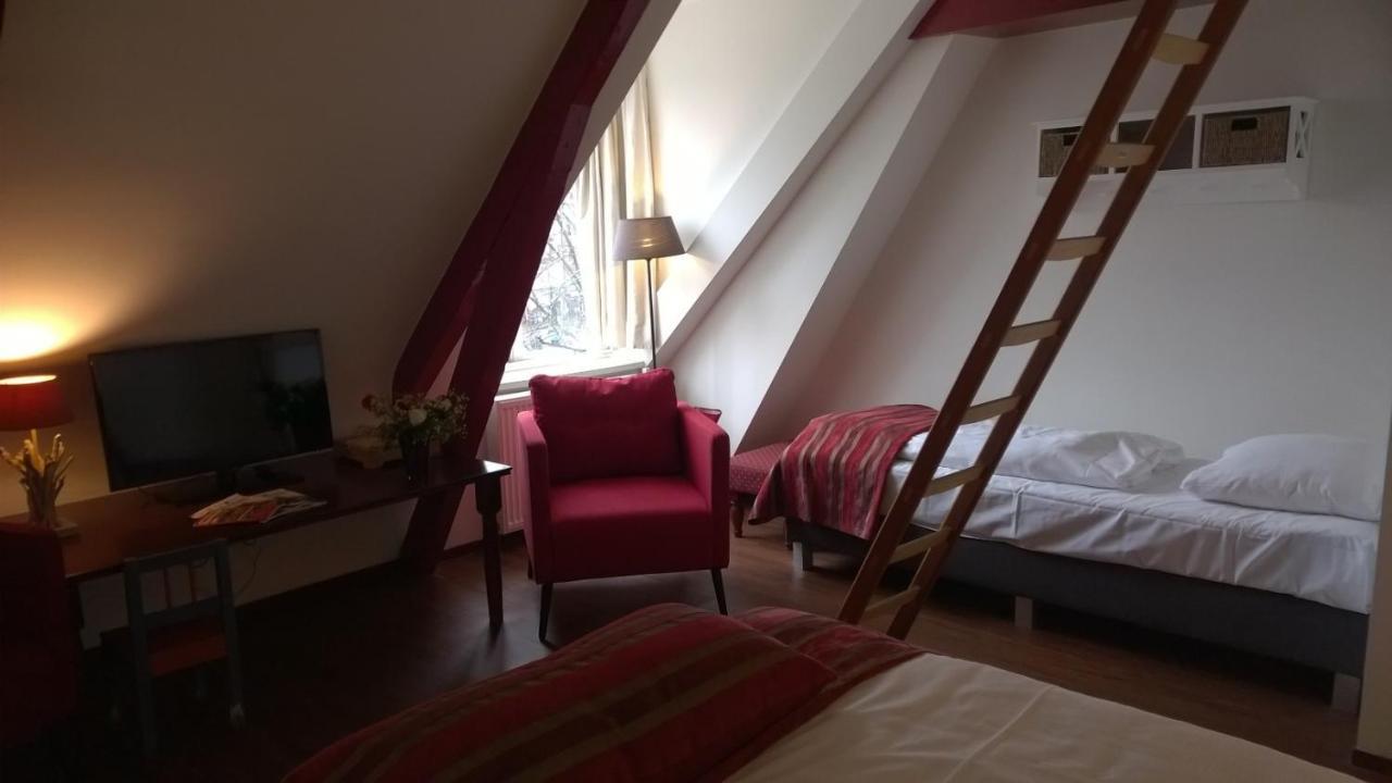 Amsterdam House Hotel Esterno foto